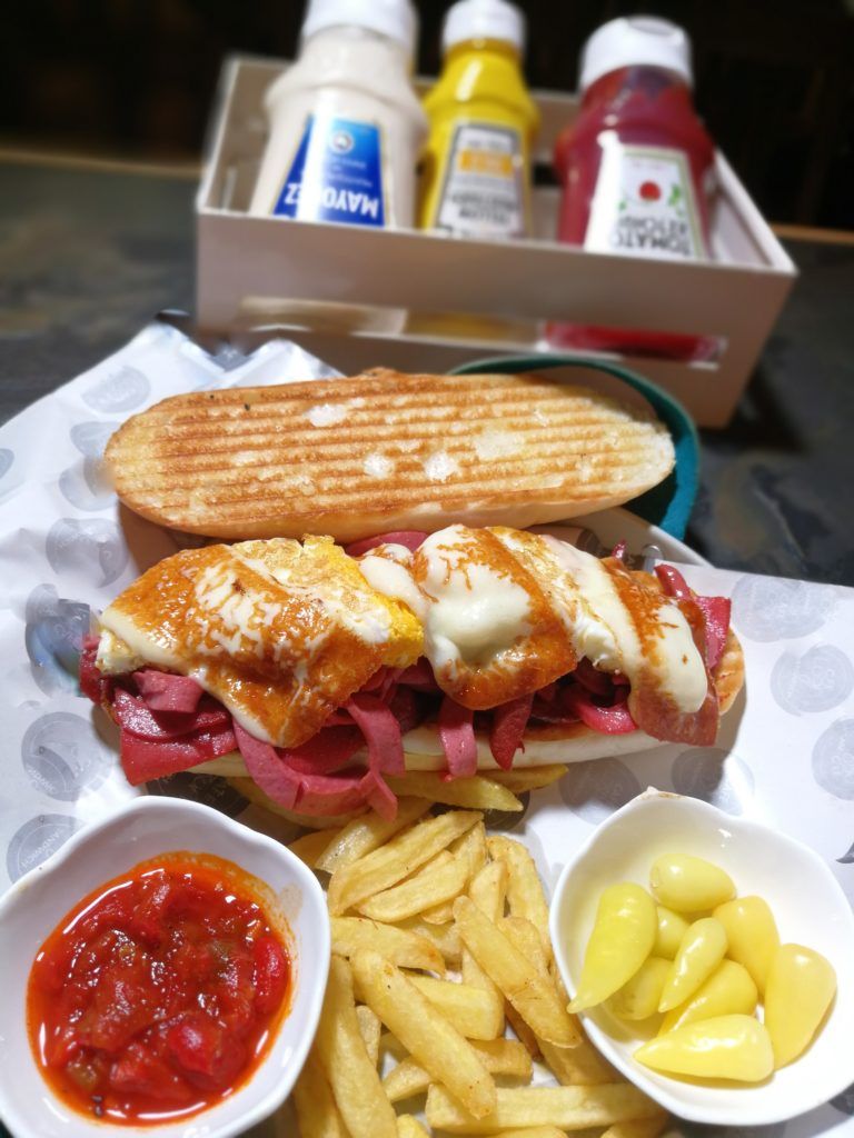 Cafe L Sandwich